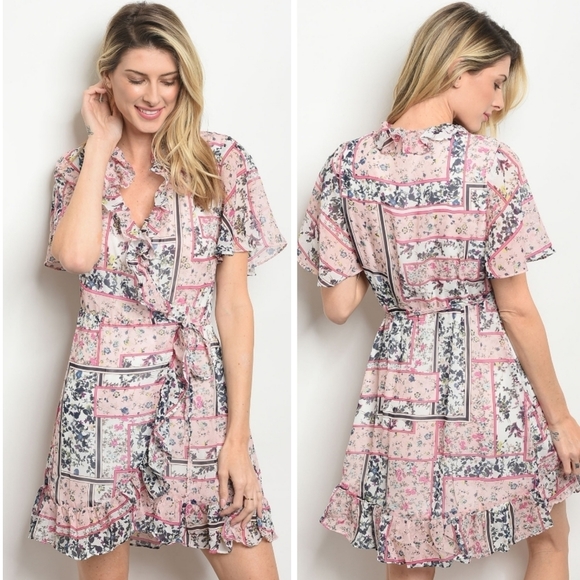 Available by Angela Fashion Dresses & Skirts - Short Sleeve V-neck Floral Print Wrap Dress